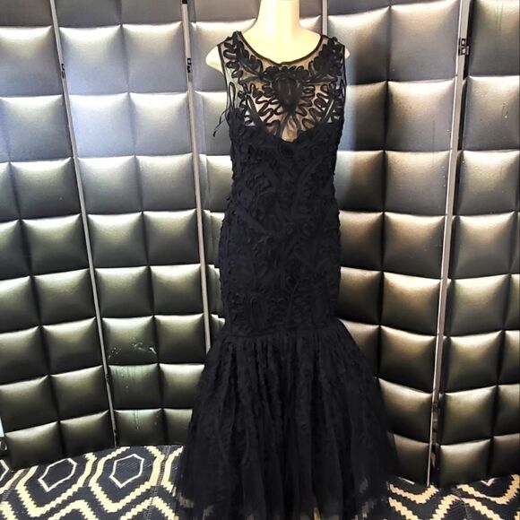 JS Collection formal gown  - Picture 3 of 14